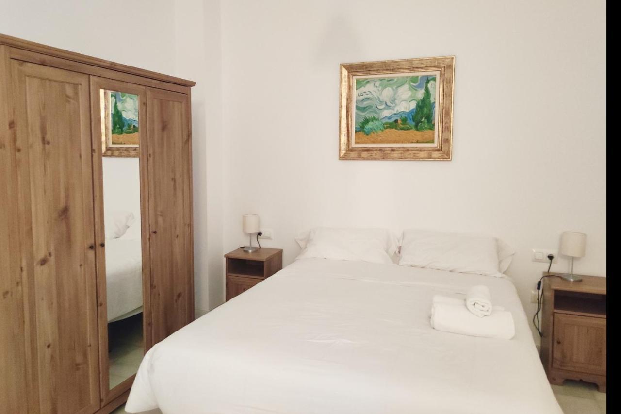 Estudio Morgado.Tranquilidad. Calle Amor De Dios! Севиля Екстериор снимка